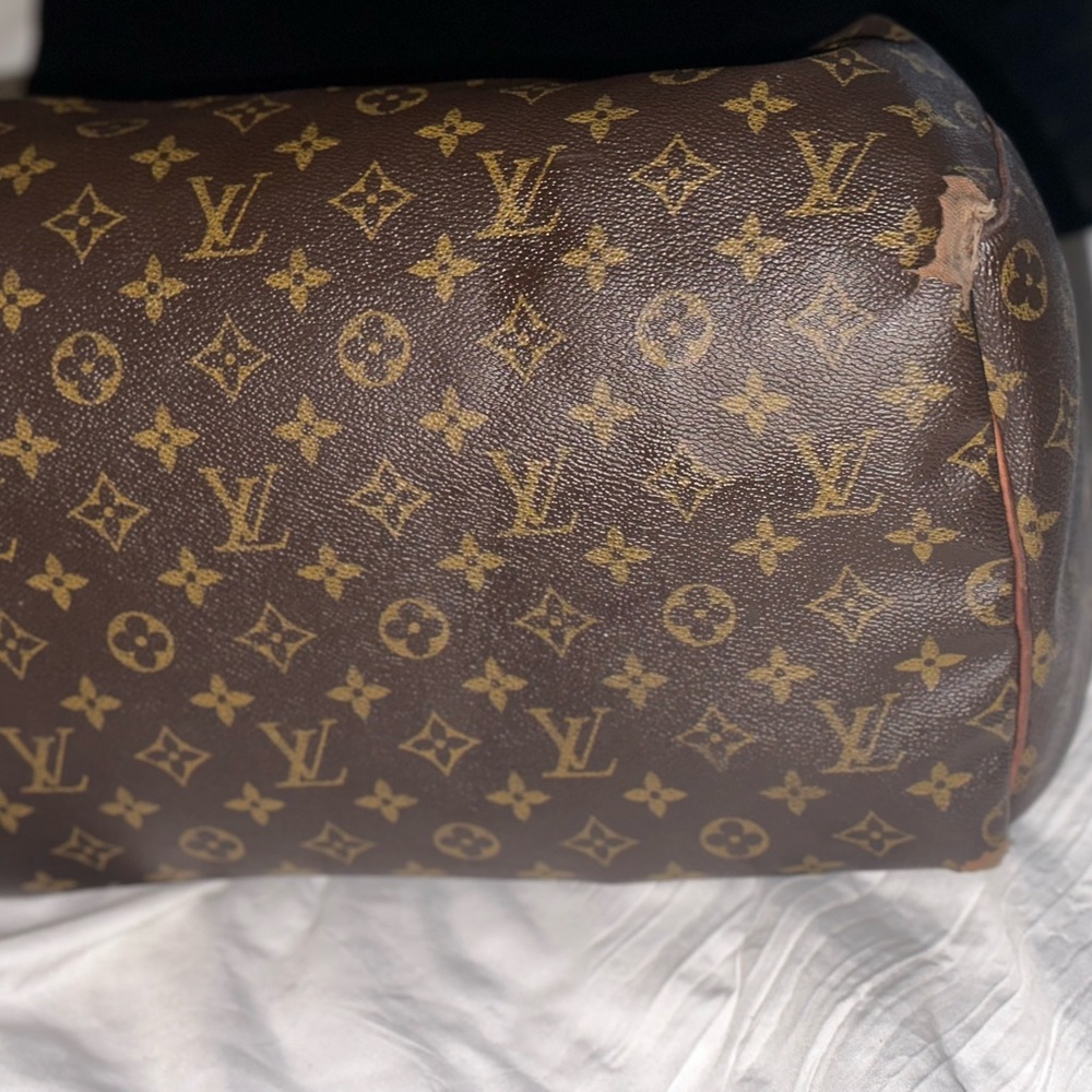 Louis Vuitton purse - Picture 8 of 8